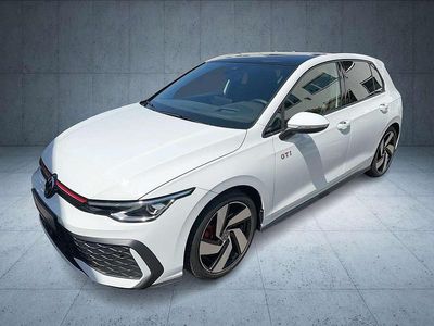 Gebraucht VW Golf VIII GTI 265 PS (194 kW) 2024 Weiß Limousine