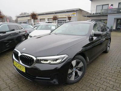 Gebraucht BMW 520 Sport Line 190 PS (139 kW) 2020 Black sapphire metallic Kombi
