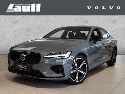 Grau Gebraucht 2024 Volvo S60 Plus Limousine | 51.990 €