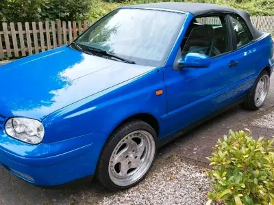 Gebraucht VW Golf 75 PS (55 kW) 2000 Blau Cabrio