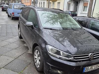 Gebraucht VW Touran 150 PS (110 kW) 2017 Schwarz Van / Kleinbus