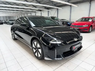 Gebraucht Hyundai Ioniq 6 Techniq 111 kW (151 PS) 2024 Schwarz Limousine