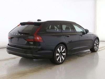 Gebraucht Volvo V90 Plus 310 PS (228 kW) 2025 Schwarz Kombi