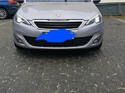 gebraucht Peugeot 308 2 Liter Diesel.