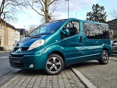 Gebraucht Renault Trafic Expression 114 PS (83 kW) 2008 Grün ocean Van / Kleinbus