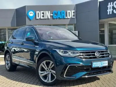 Gebraucht VW Tiguan R-line 150 PS (110 kW) 2022 Blau SUV
