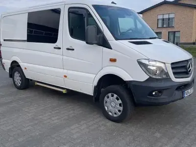Używany Mercedes Sprinter 190 KM (139 kW) 2018 Biały Van