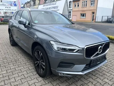 Gebraucht Volvo XC60 Momentum 235 PS (172 kW) 2021 Osmium grey SUV