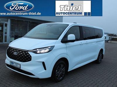 Weiß Gebraucht 2025 Ford Tourneo Titanium Van / Kleinbus | 42.950 € (Guter Preis)