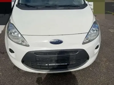 Gebraucht Ford Ka 69 PS (50 kW) 2013 Weiß Kleinwagen