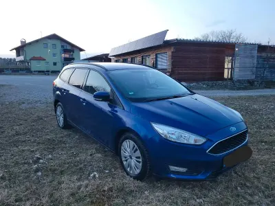 Gebraucht Ford Focus Business Edition 125 PS (91 kW) 2016 Blau Kombi