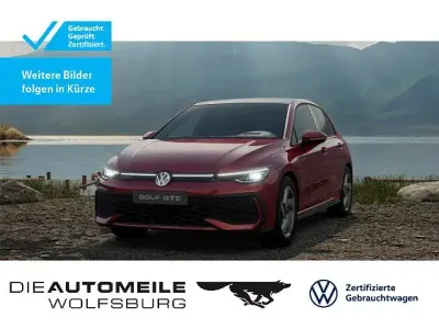 Gebraucht VW Golf VIII GTE 272 PS (200 kW) 2025 Kings red metallic Limousine