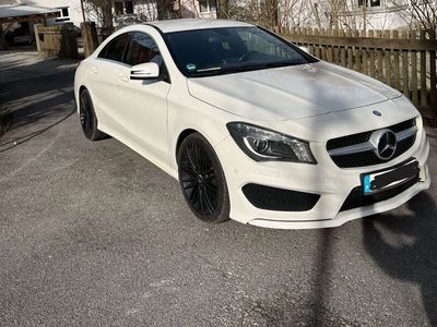 gebraucht Mercedes CLA250 AMG Line weiß