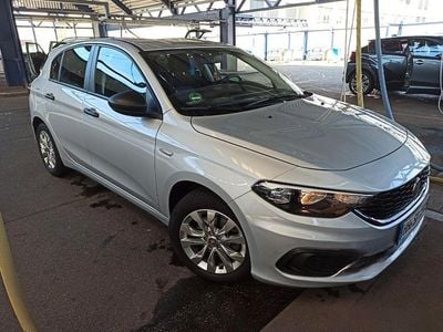 Gebraucht Fiat Tipo Street 95 PS (69 kW) 2019 Silber Limousine