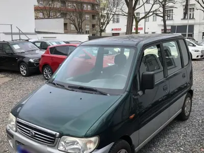 Gebraucht Daihatsu Move 56 PS (41 kW) 2002 Grün Van / Kleinbus