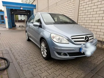 Gebraucht Mercedes B150 95 PS (69 kW) 2006 Blau Van / Kleinbus