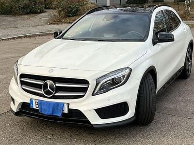 Weiß Gebraucht 2014 Mercedes GLA220 AMG SUV | 18.750 € (Fairer Preis)