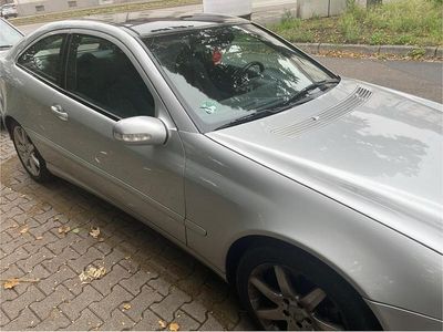 Mercedes C230