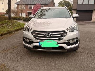Usata Hyundai Santa Fe Style 200 CV (147 kW) 2017 Grigio SUV