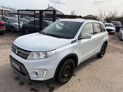 Gebraucht Suzuki Vitara Club 120 PS (88 kW) 2017 Weiß SUV