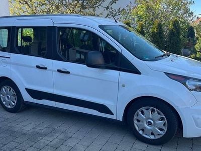 Usata Ford Tourneo Trend 101 CV (74 kW) 2017 Bianco Station wagon