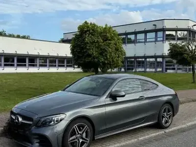 Gebraucht Mercedes C180 AMG line 156 PS (114 kW) 2019 Grau Coupé