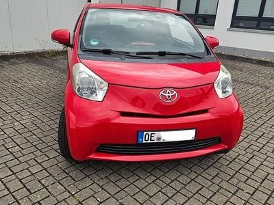 Toyota iQ