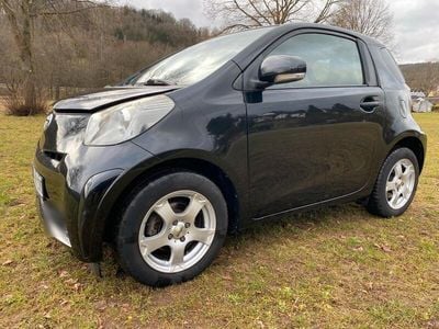 Toyota iQ