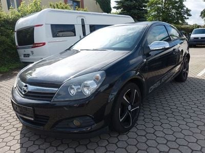 Opel Astra GTC