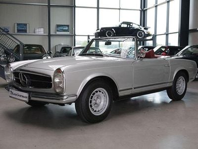 Silber Gebraucht 1965 Mercedes W113 Cabrio | 89.900 €