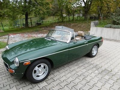 Second-hand MG B 1981 Verde Cabrio