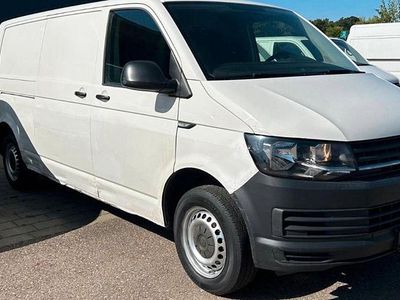 Usata VW Transporter 102 CV (75 kW) 2016 Bianco Furgone