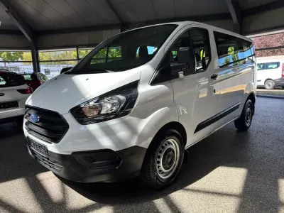 Gebraucht Ford Transit Custom 105 PS (77 kW) 2022 Frostweiß Van / Kleinbus