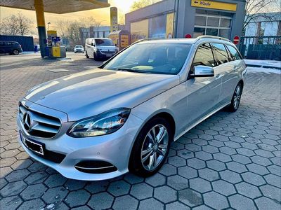 Second-hand Mercedes E200 Avantgarde 136 CP (100 kW) 2015 Argintiu Break