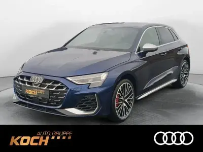 Neu Audi S3 Sport 334 PS (245 kW) 2025 Blau Limousine