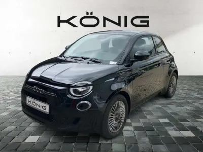 Gebraucht Fiat 500e Basis 86 kW (118 PS) 2023 Onyx schwarz Kleinwagen