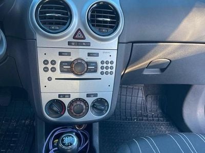 Silber Gebraucht 2009 Opel Corsa Kleinwagen | 3.250 € (Fairer Preis)