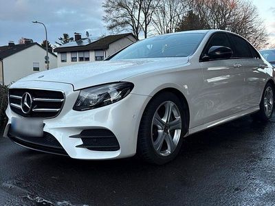 Gebraucht Mercedes E300 245 PS (180 kW) 2019 Weiß Limousine