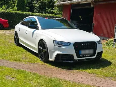 Gebraucht Audi A4 420 PS (308 kW) 2012 Weiß Coupé