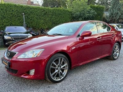 Lexus IS220d