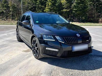 Gebraucht Skoda Octavia RS 184 PS (135 kW) 2019 Schwarz Kombi