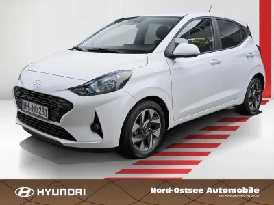 Gebraucht Hyundai i10 Trend 63 PS (46 kW) 2026 Atlas white Kleinwagen