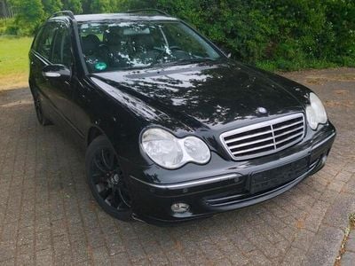 Mercedes C200
