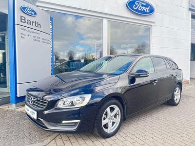Gebraucht Volvo V60 Business Edition 136 PS (100 kW) 2014 Schwarz Kombi