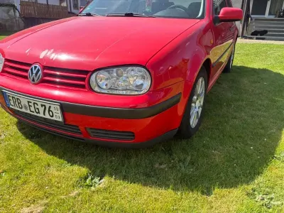 Brugt VW Golf III Basis 75 HK (55 kW) 1998 Rød Sedan