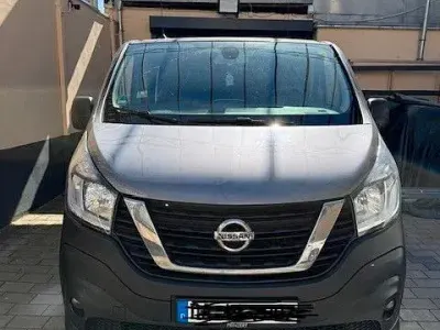 Second-hand Nissan NV300 145 CP (106 kW) 2020 Gri Van