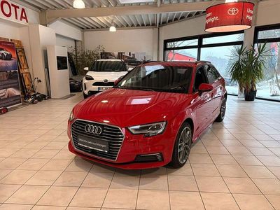 Gebraucht Audi A3 Sport 150 PS (110 kW) 2020 Rot Limousine
