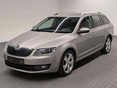 Gebraucht Skoda Octavia 150 PS (110 kW) 2016 Beige Kleinwagen