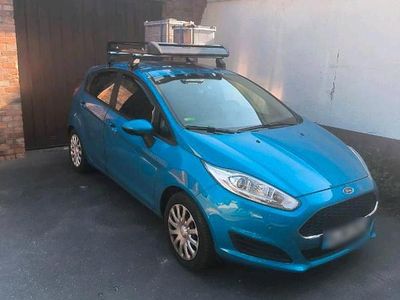 Gebraucht Ford Fiesta 60 PS (44 kW) 2016 Blau Limousine