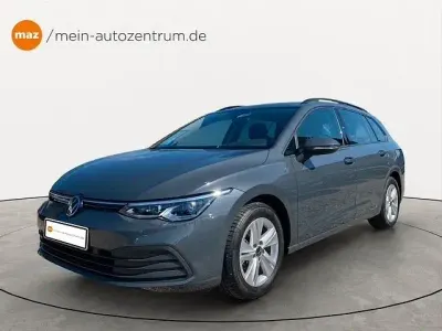 Gebraucht VW Golf VIII Life 131 PS (96 kW) 2023 Grau Kombi